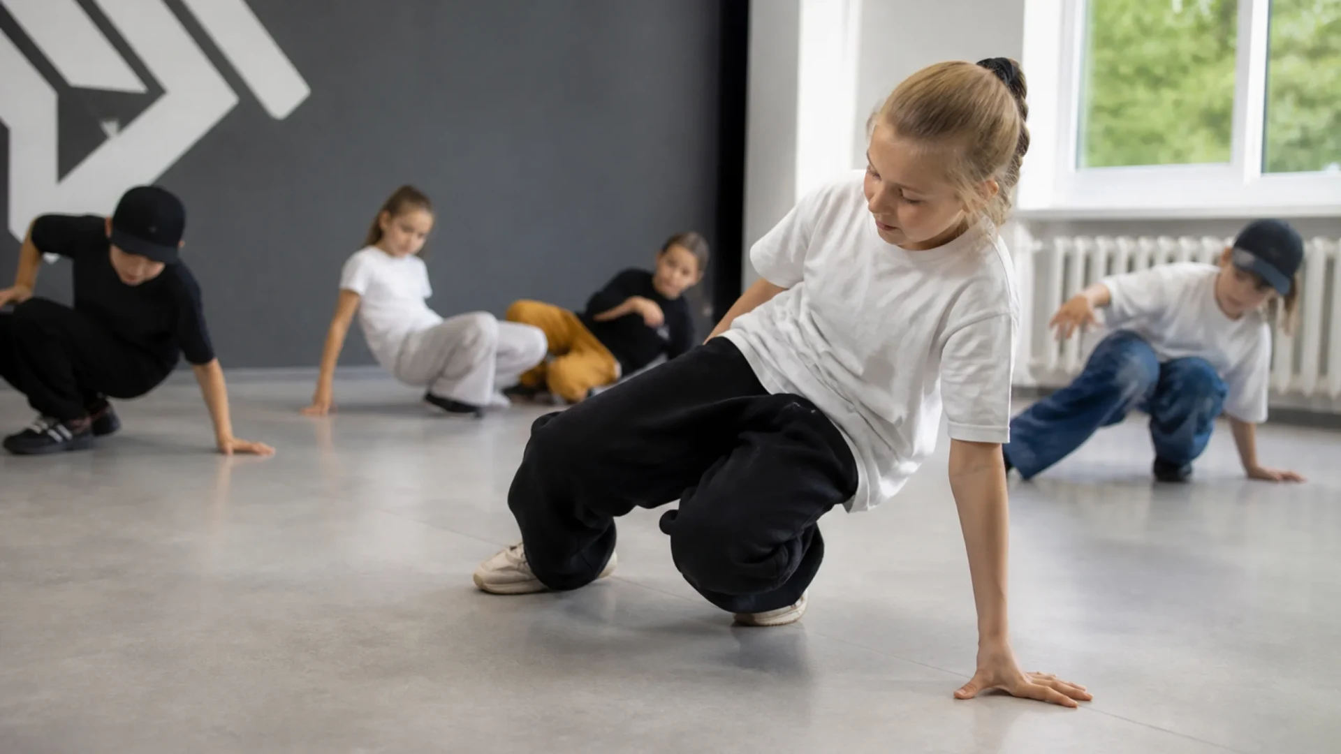 Hip-Hop & Breakdance Kids bei You Dance KA