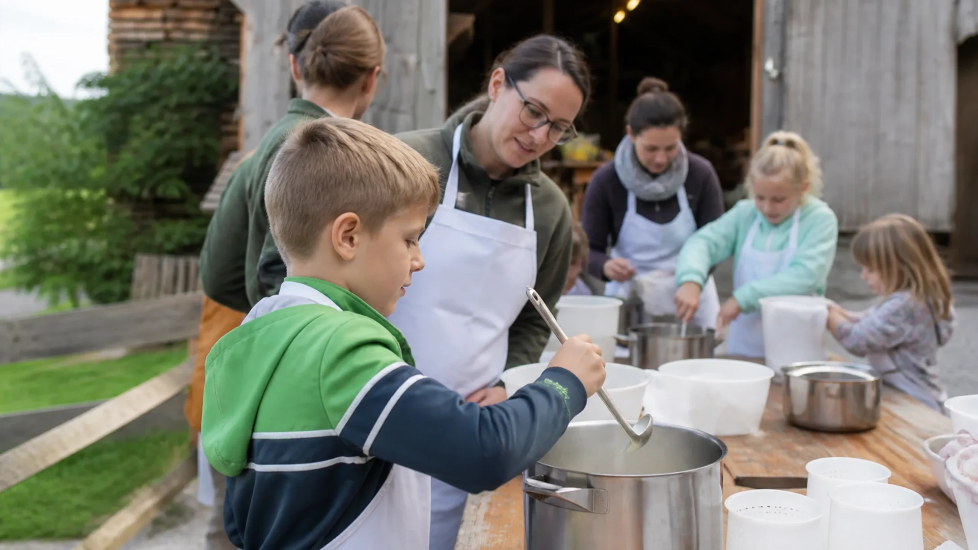 Kleiner Käsekurs auf dem Bauernhof