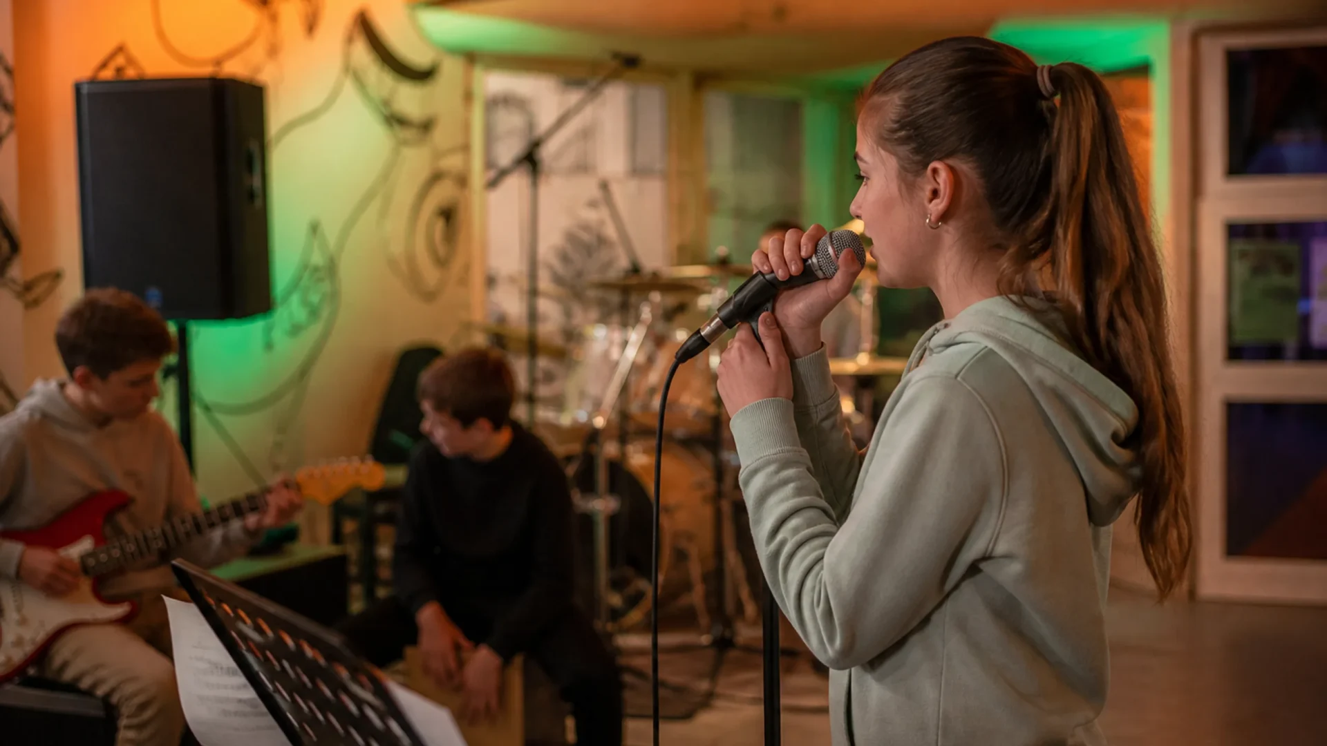 GrauBau Stutensee: Jugendhaus mit Musik, Theater und Open Air