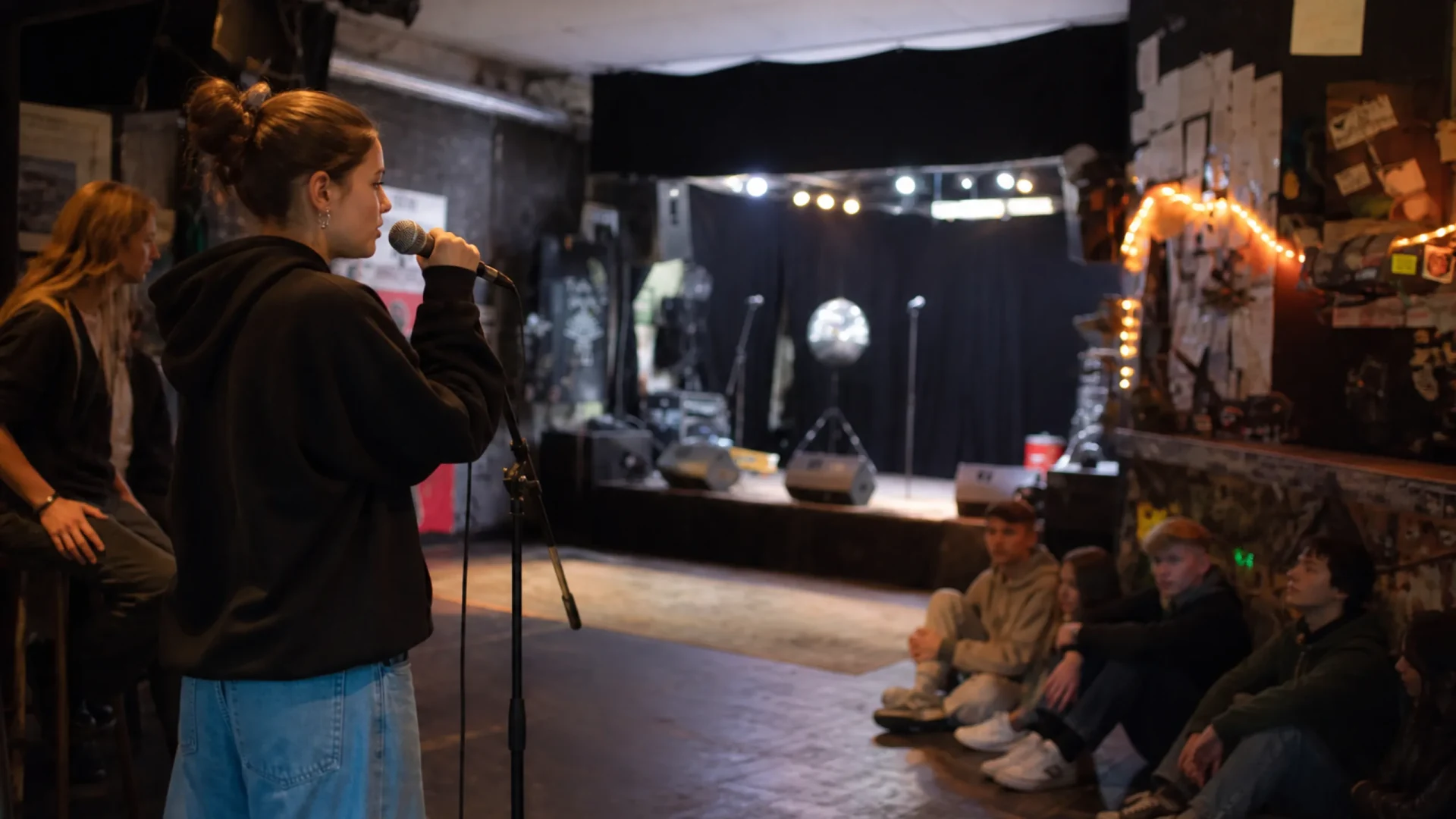 Theater- und Musikveranstaltung im P8 Karlsruhe