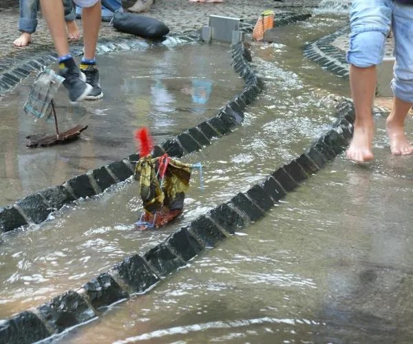 Wasserspiele im Naturschutzzentrum Karlsruhe-Rappenwört