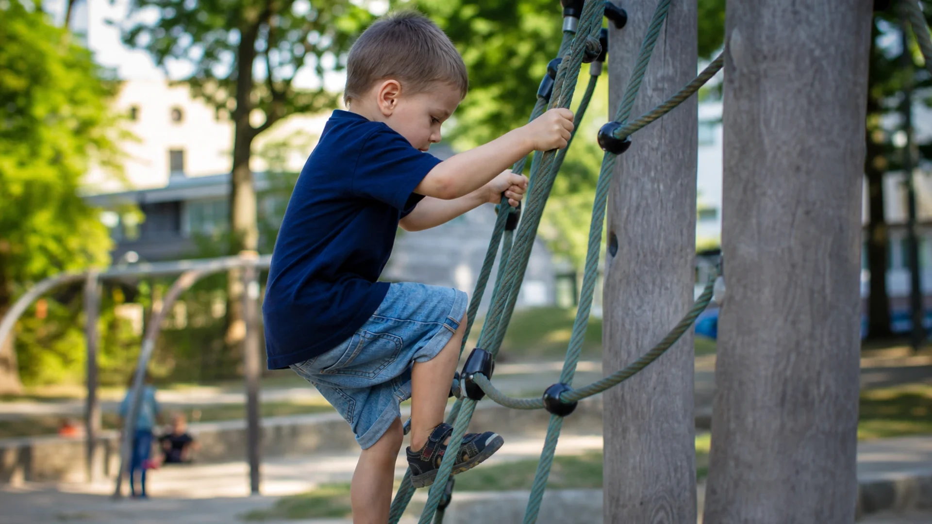 Spielplatz Grünewaldstraße, Kompaktplatz für Kleinkinder