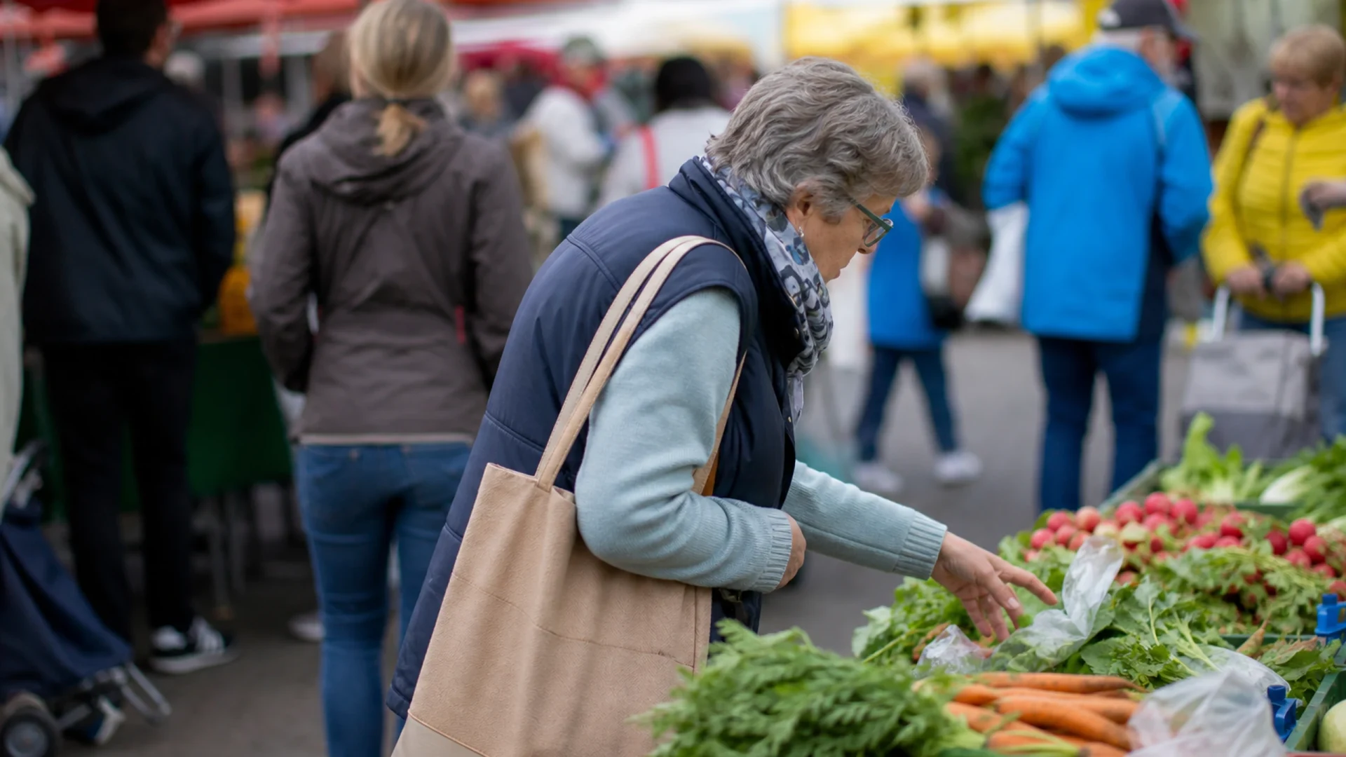 Wochenmarkt Nordweststadt in Karlsruhe