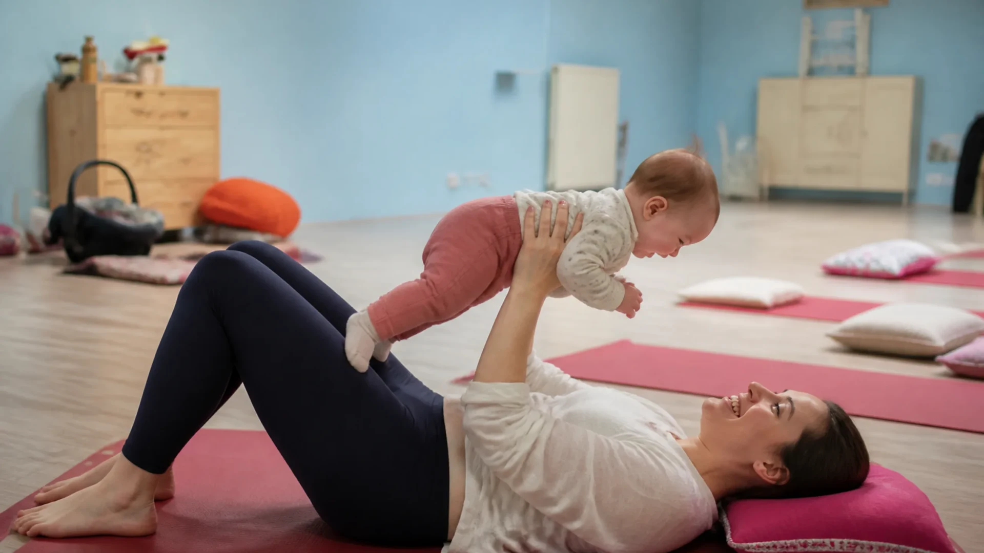 Mama & Baby Yoga im Gemeindezentrum Stupferich