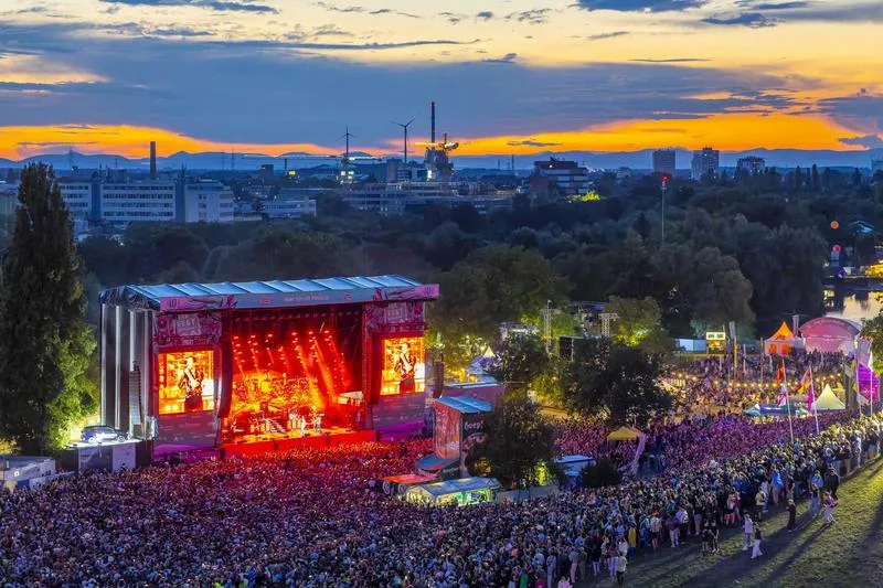 Das Fest, Günther-Klotz-Anlage Karlsruhe