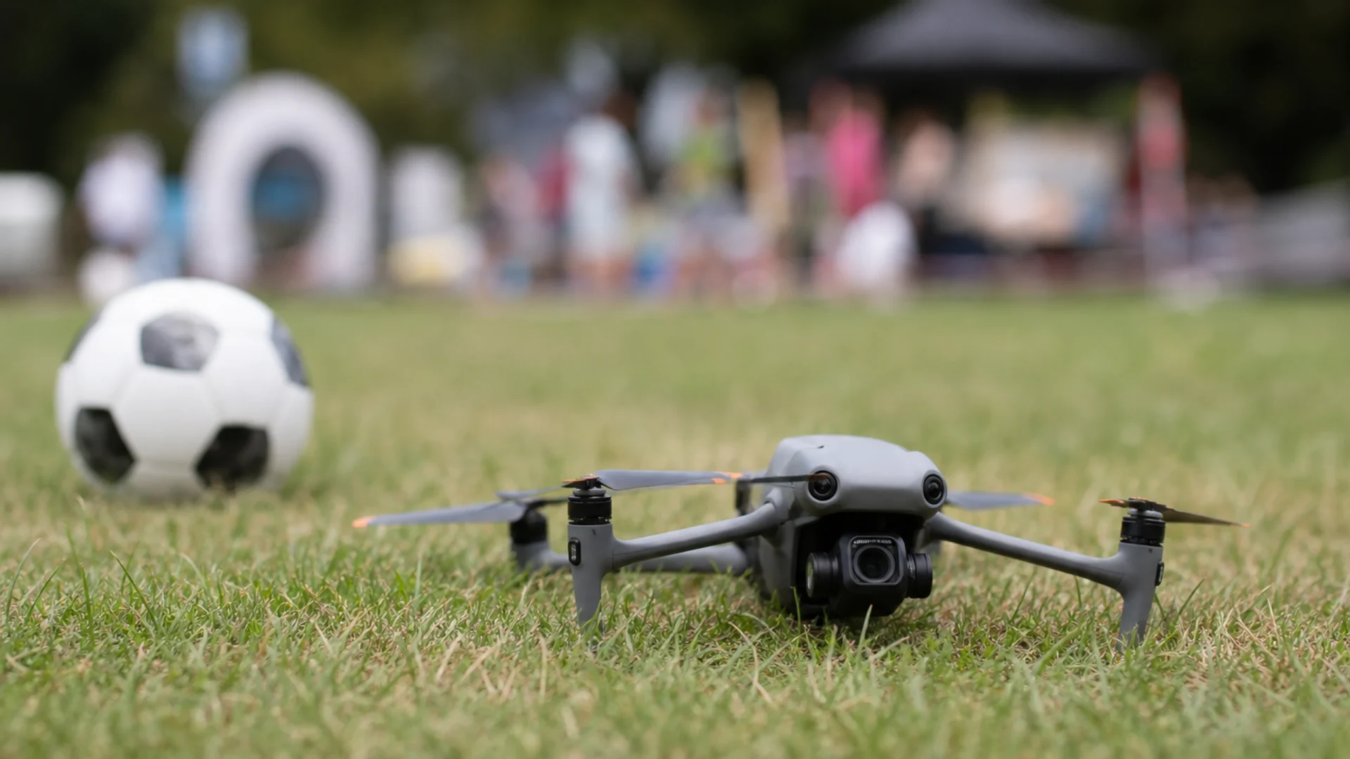 Familientag im Schlossgarten Bruchsal mit Drone Soccer