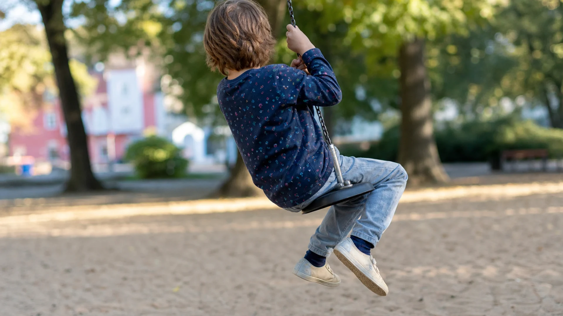 Spielplatz Am Tullaplatz, Klettern in der Oststadt