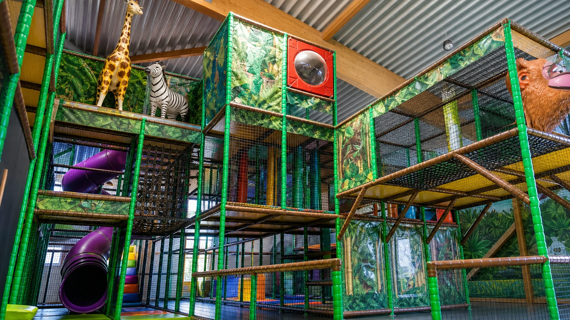 Kibungu Hallenspielplatz in Wurmberg