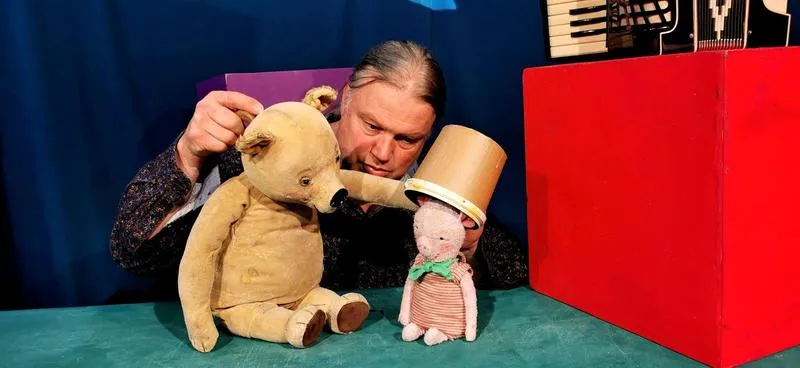 Pu, der Bär – Ein Abenteuer im marotte Theater